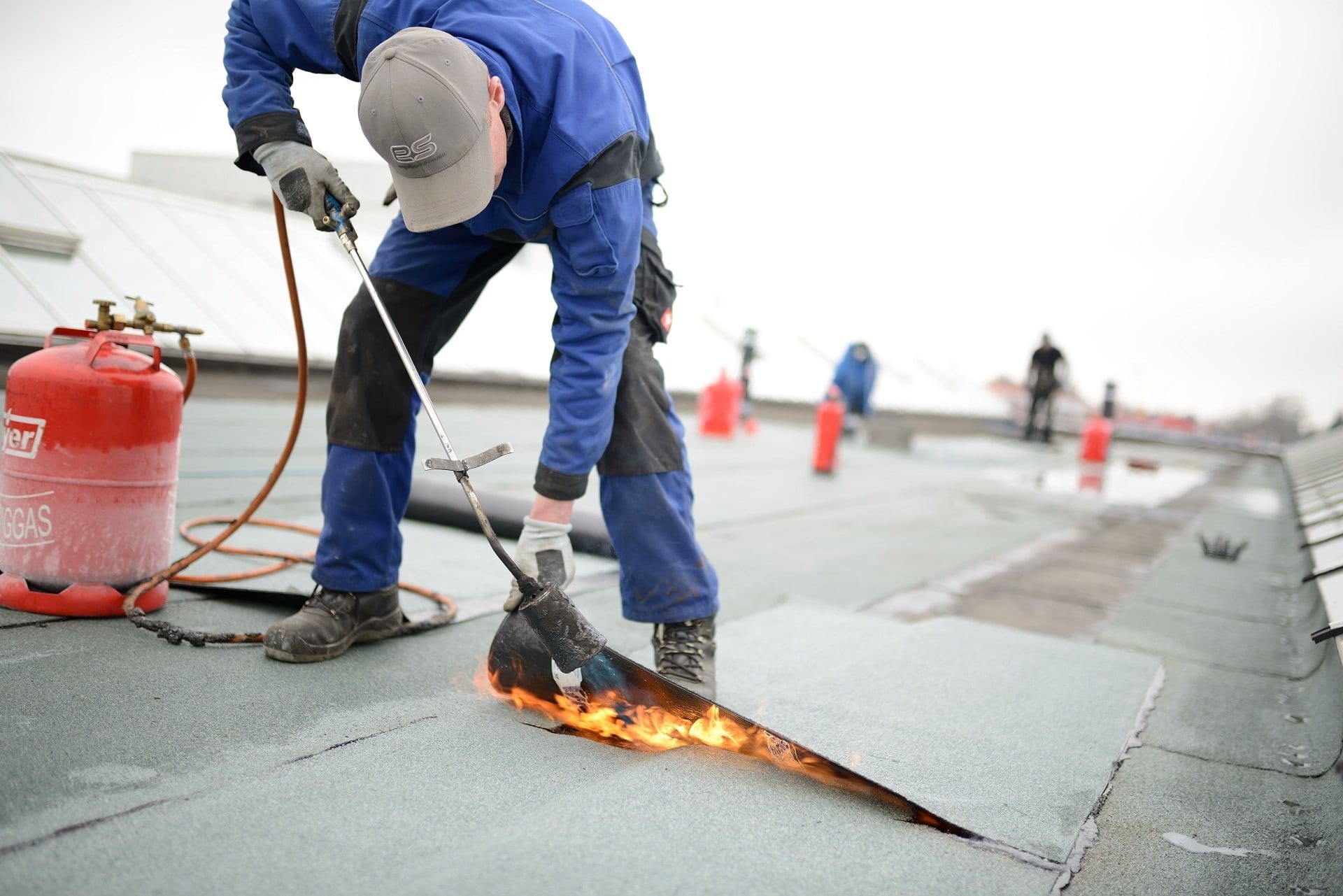 flat-roof-replacement-repair-calgary-flat-roofing-claw-roofing